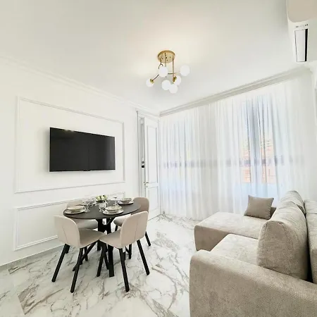 Apartman Bright With Garden Near Nizza
