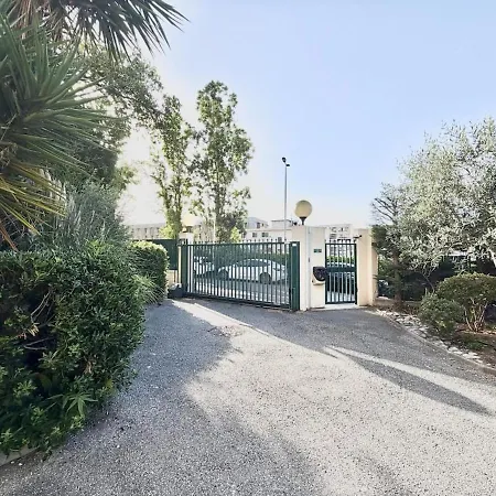 Bright With Garden Near Nizza