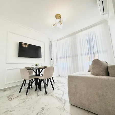 Apartman Bright With Garden Near Nizza